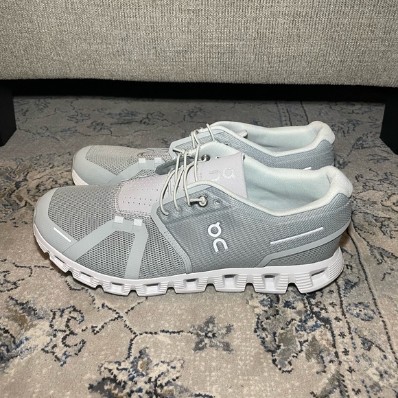 On Cloud 5 Glacier Runnings Shoes - Picture 6 of 11